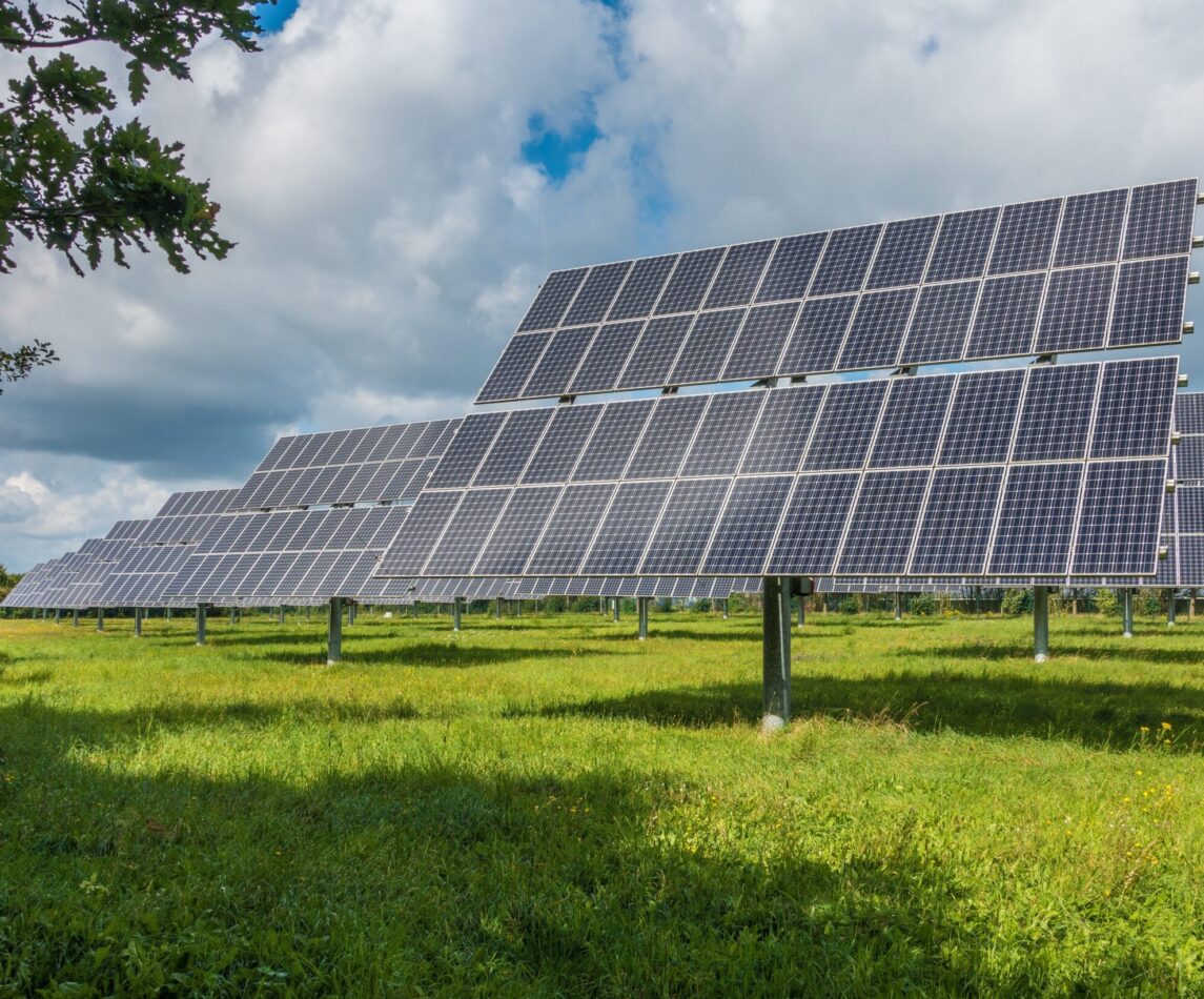 photovoltaic-system-2742302