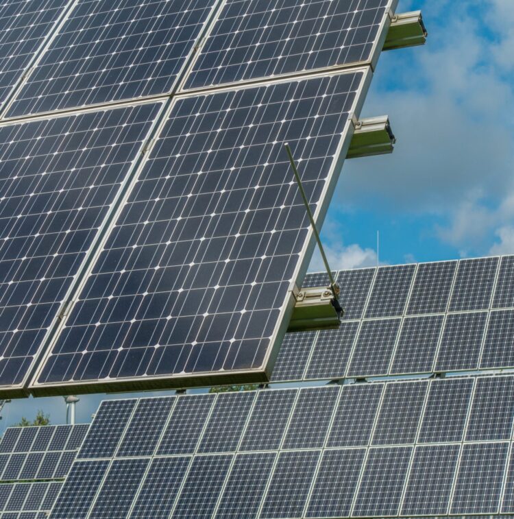 photovoltaic-system-2742305